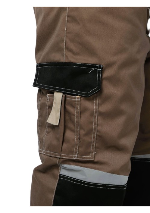 Костюм Фаворит-Мега (тк. Смесовая, 240) с брюками, коричневый/черный/бежевый